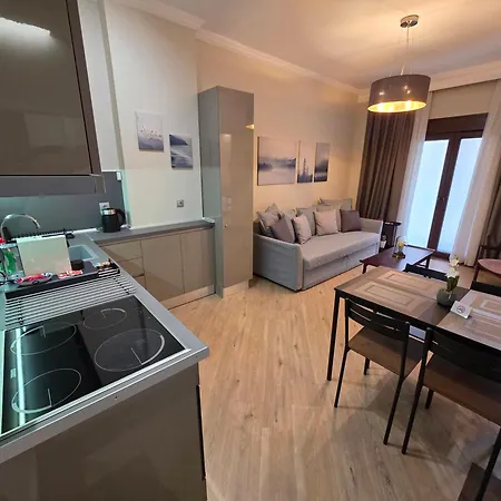 The Tsimiski Experience Apartament