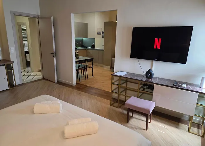 Daire The Tsimiski Experience